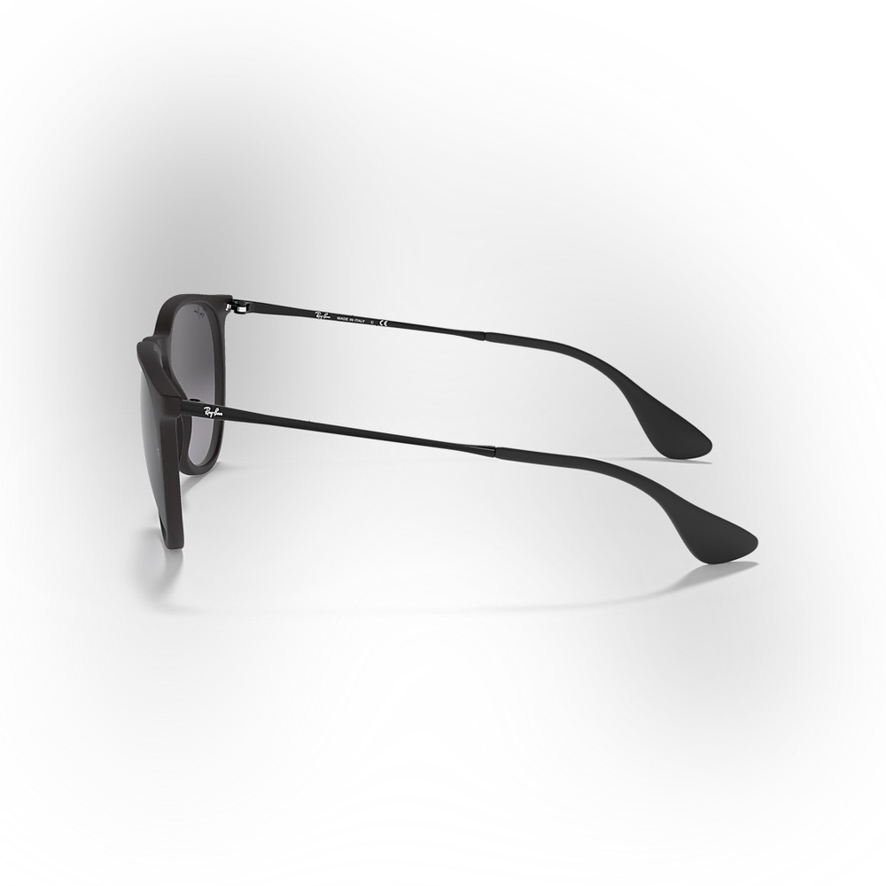 Ray-Ban Classic Black Sunglasses - Picture 13 of 15